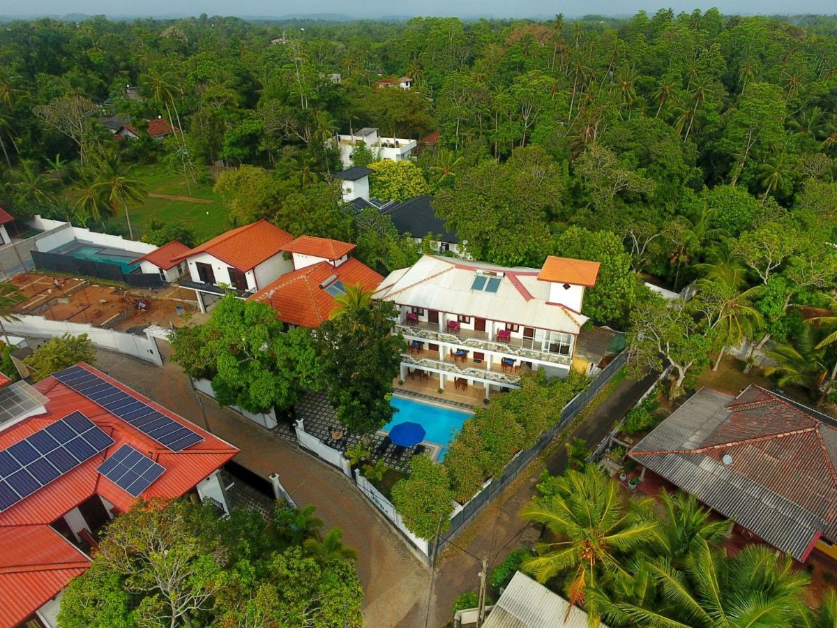 Villa De White Sambur Hikkaduwa Exterior foto