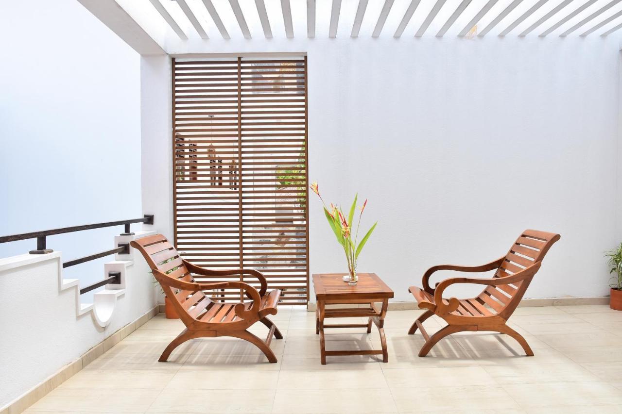Villa De White Sambur Hikkaduwa Exterior foto