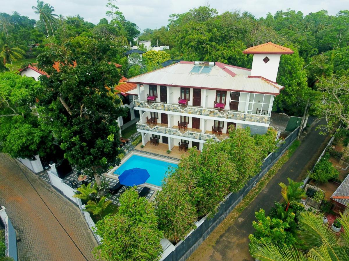 Villa De White Sambur Hikkaduwa Exterior foto